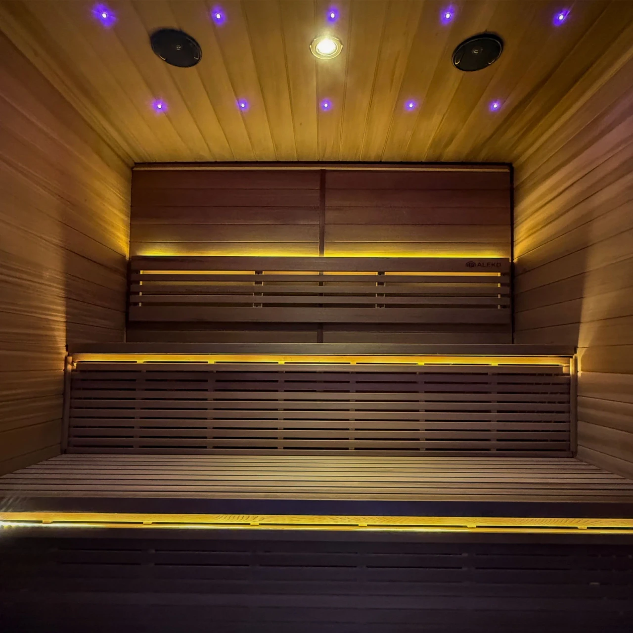 Fiesta sauna front view