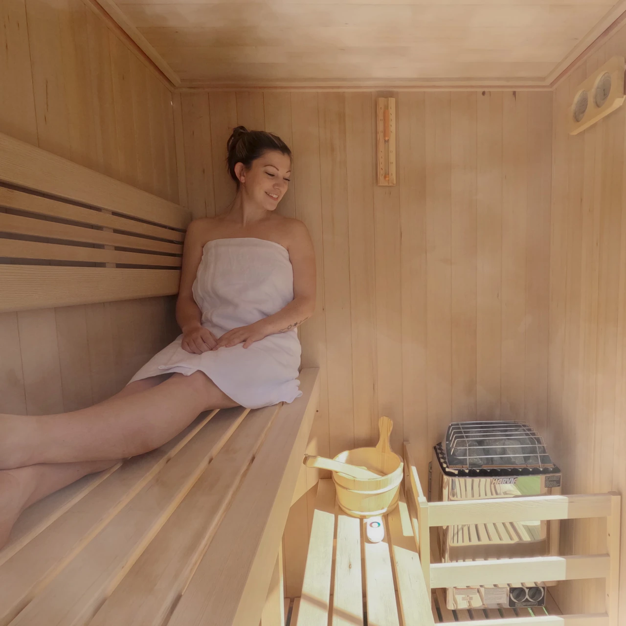 Hemlock indoor sauna 3